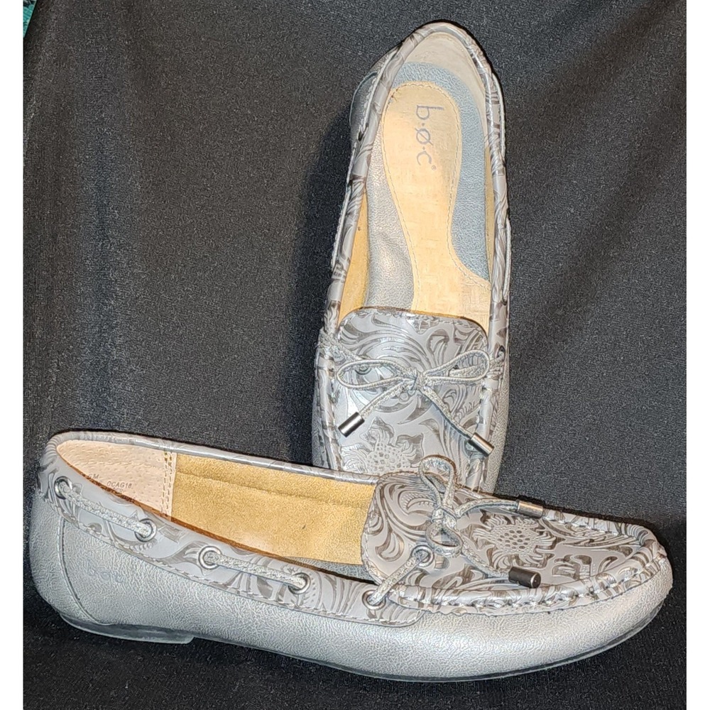 BOC Gray/Sliver Embossed Floral Driving Moccasin Loafers Womens 7.5M